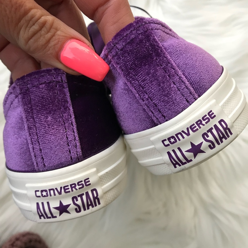 NWOB 💜CONVERSE ALL STAR LOW WOMENS SIZE 5.5 - Picture 5 of 7
